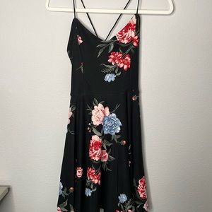 *NWOT Charlotte Russe Floral Flowy Dress